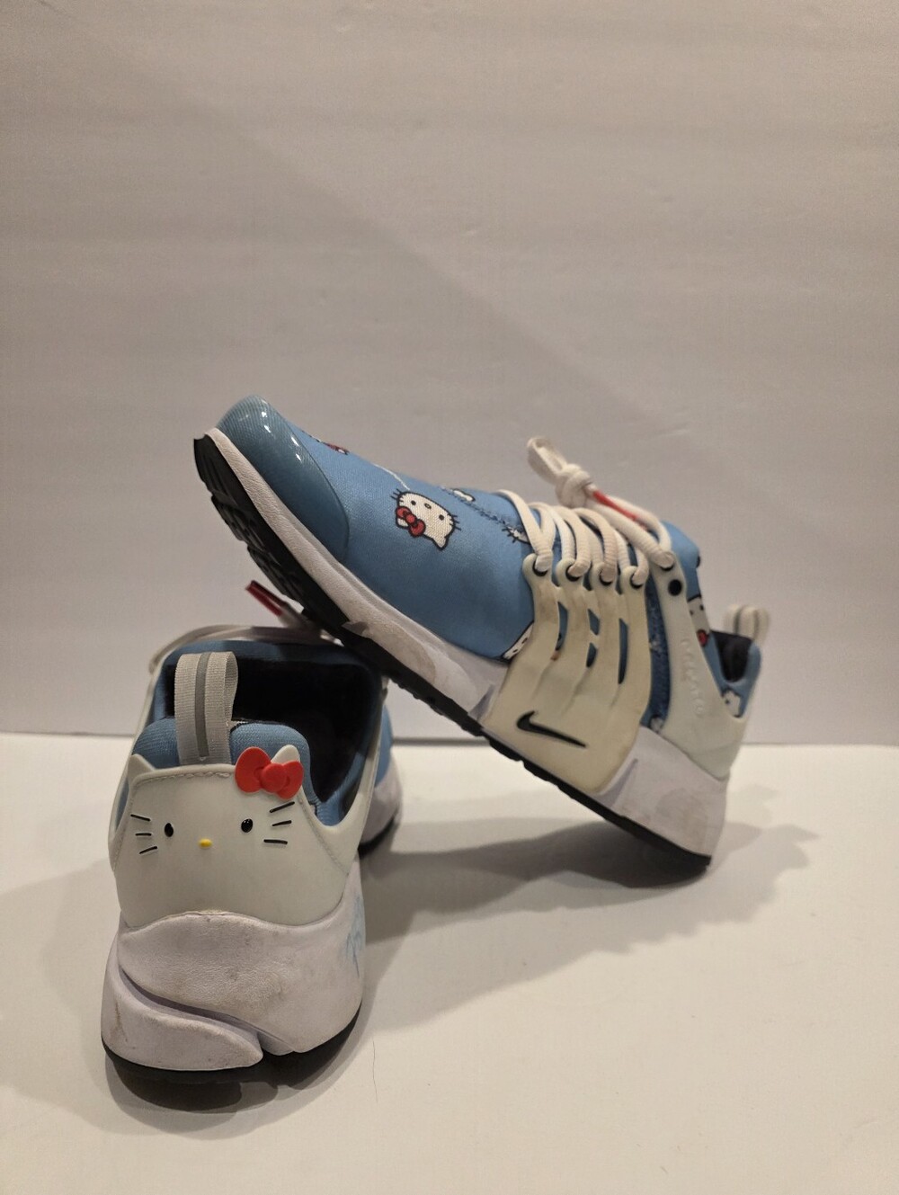 Nike x Hello Kitty Air Presto University Blue Sneakers Shoes Size 8 Rare